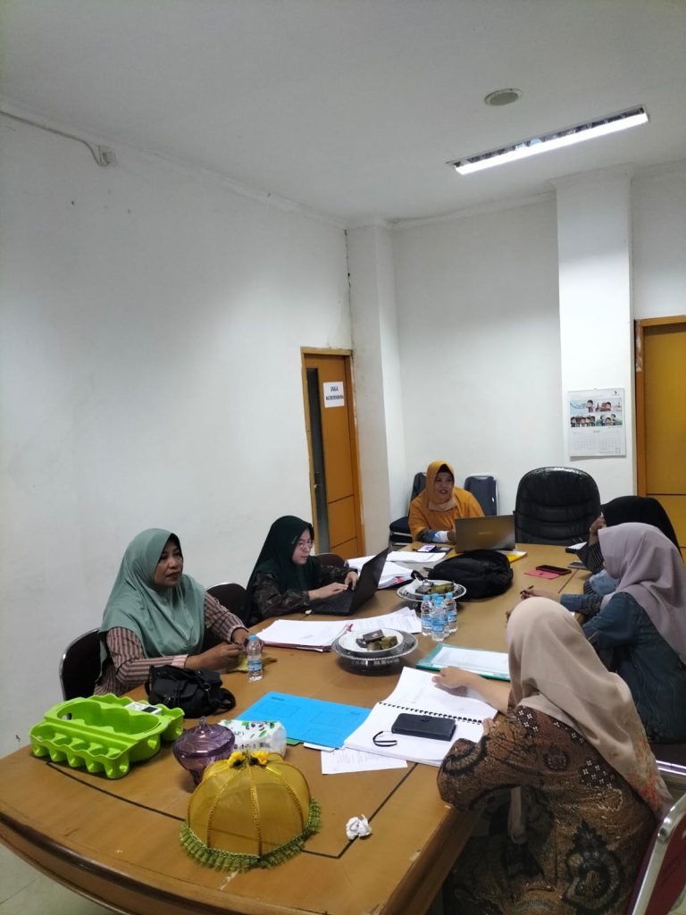 Kegiatan audit administrasi kearsipan