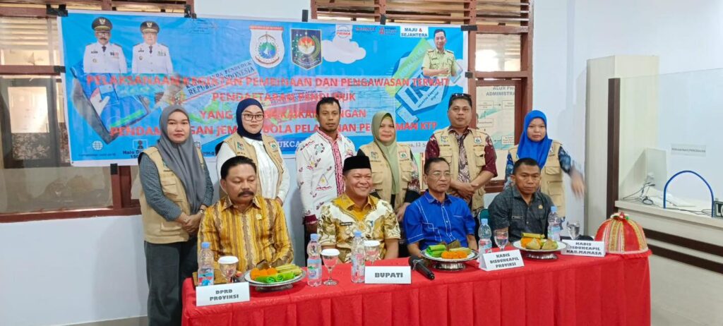 Perbaikan Data Identitas, Disdukcapil Sulbar dan Mamasa Gelar Jembol Layanan Adminduk untuk Masyarakat Penghayat Kepercayaan Perbaikan Data Identitas, Disdukcapil Sulbar dan Mamasa Gelar Jembol Layanan Adminduk untuk Masyarakat Penghayat Kepercayaan