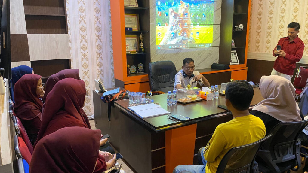 *Dukcapil Sulbar Lakukan Pembinaan dan Pengawasan di Dukcapil Pasangkayu*